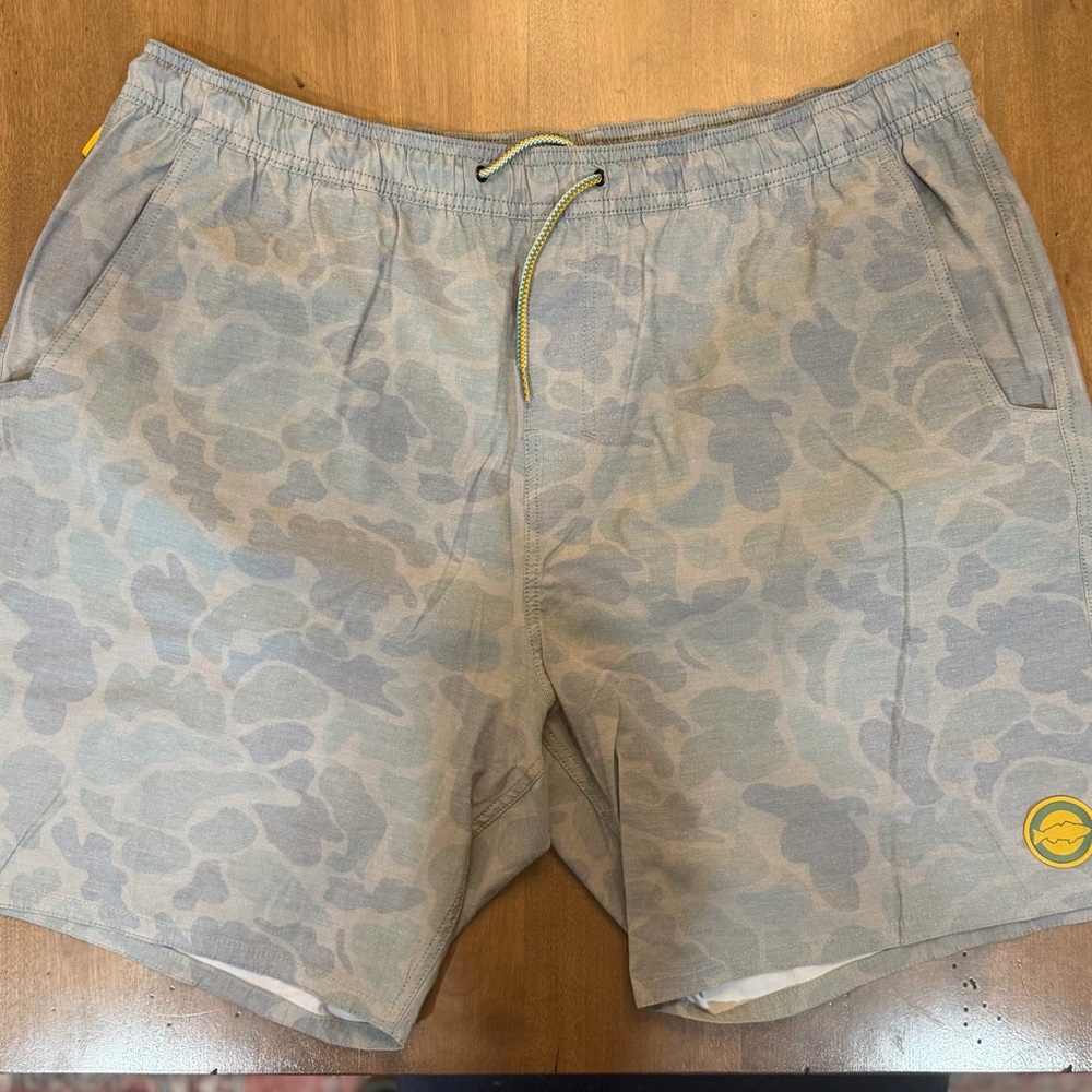 Men's Athletic Camo Shorts with Drawstring